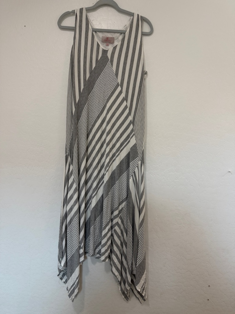 Laurie Felt Asymmetrical Striped Handkerchief Gray sleeveless Womens XL dress